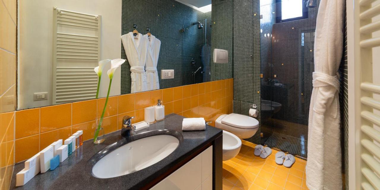 Suite Augustus - Free Parking Genova Exterior foto